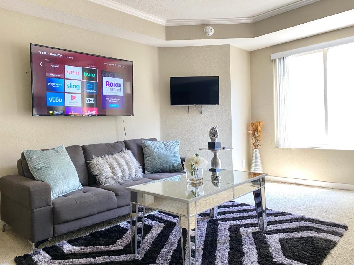 Holywood Hills !!! 2Bed Studio !!! Apartamento Los Angeles Exterior foto